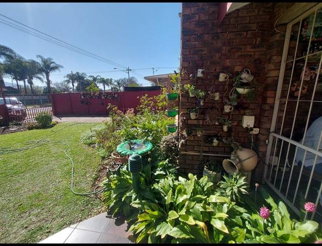 3 BEDROOM HOUSE FOR SALE IN DASPOORT